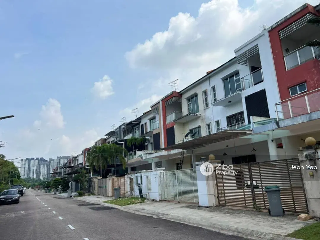 Bandar Baru Seri Alam, Masai