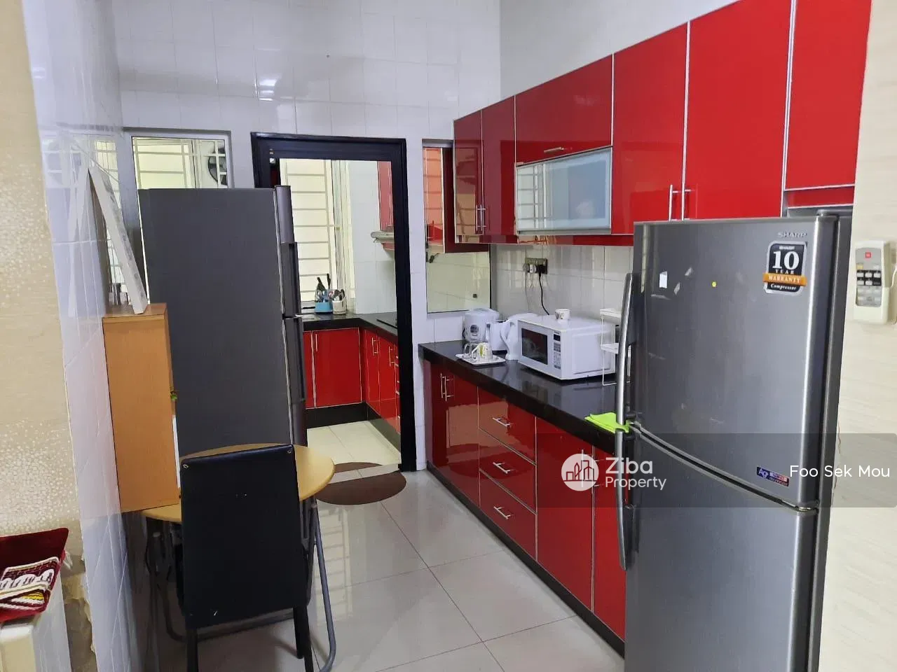 Pv8 Platinum Hill Condominium