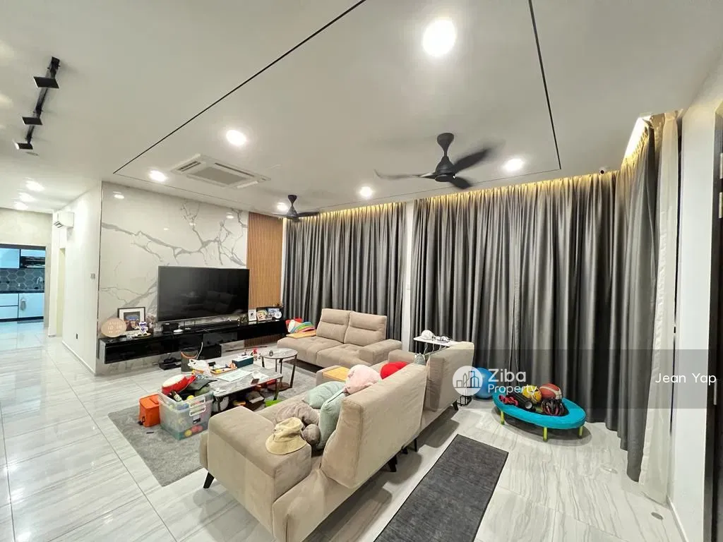 Opal Residenz, Seri Alam
