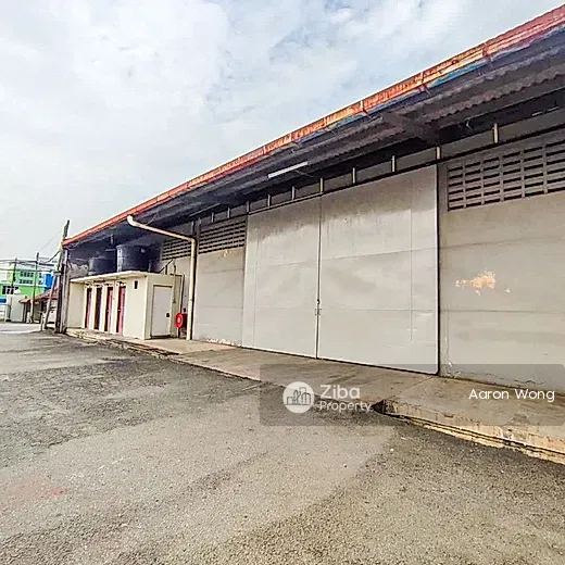 Jalan Bukit Kemuning, Shah Alam