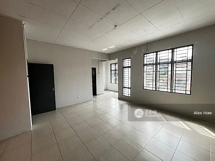 Emerald Heights, Seri Kembangan