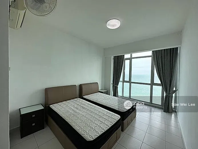 10 Island Resort