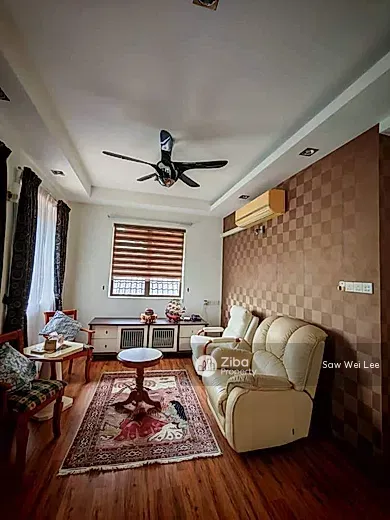 Ferringhi Villa
