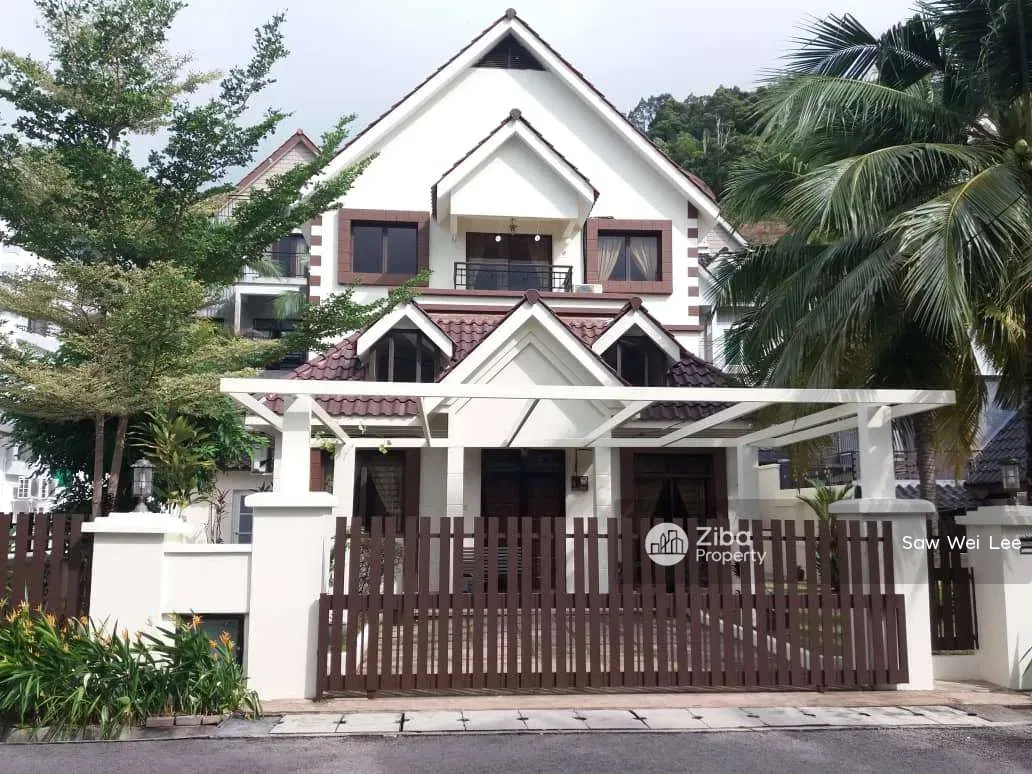 Ferringhi Villa