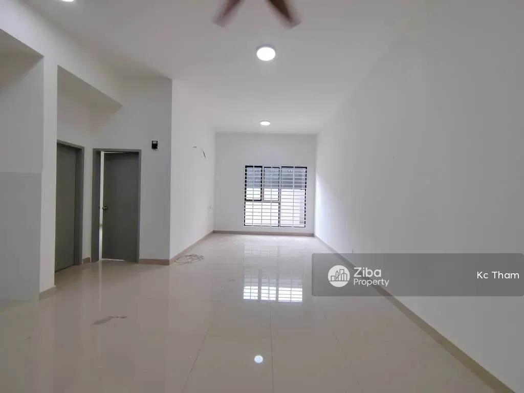 Avia Plus @ Bandar Country Homes, Rawang