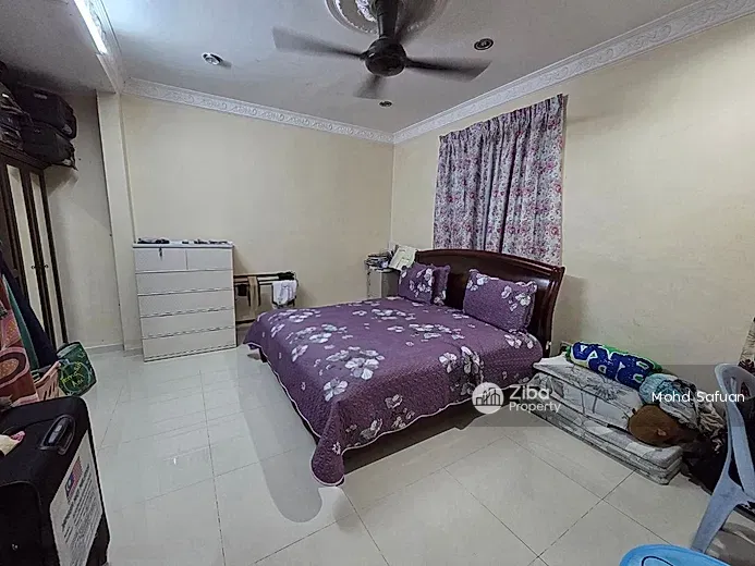 Laman Lili Nilai Impian