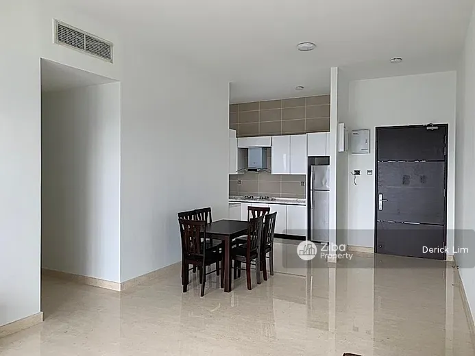 Tritower Residence