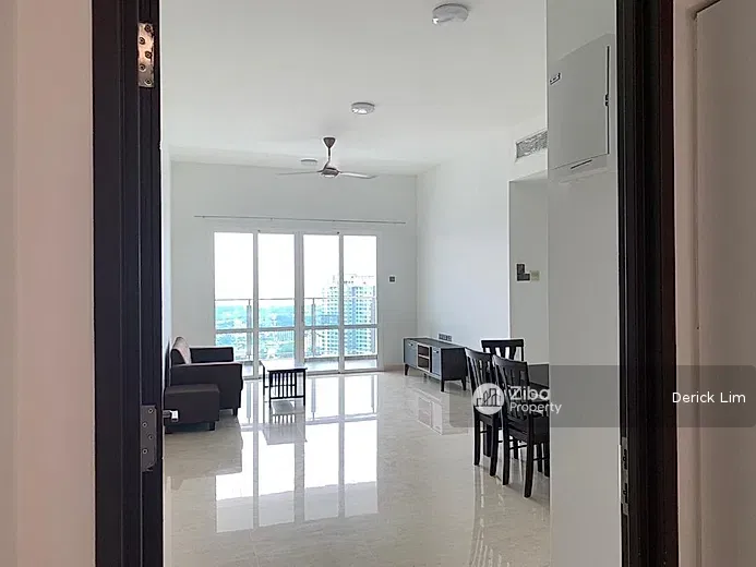 Tritower Residence