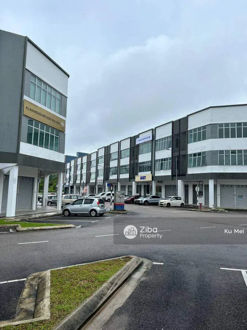 Taman Impian Emas
