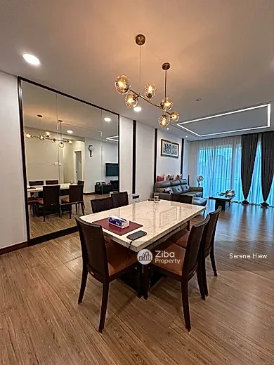 Larkin Residence