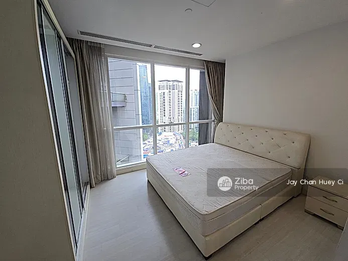 Binjai 8 Premium Soho