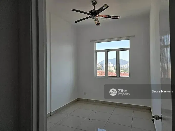 Reflections Condominium (sungai Ara)