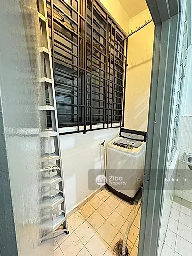 Idaman Senibong Apartment