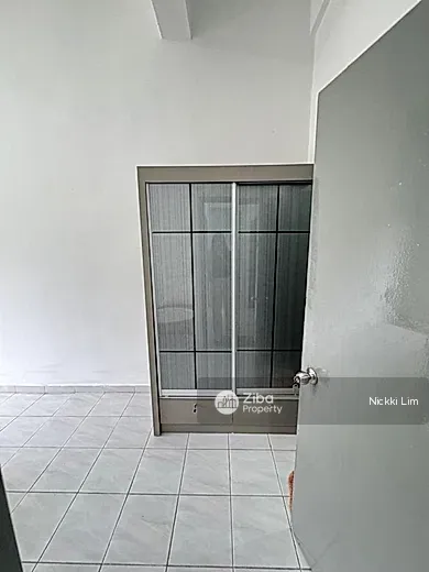 Idaman Senibong Apartment