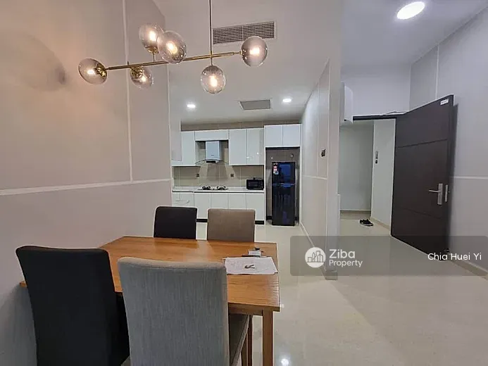 Tritower Residence