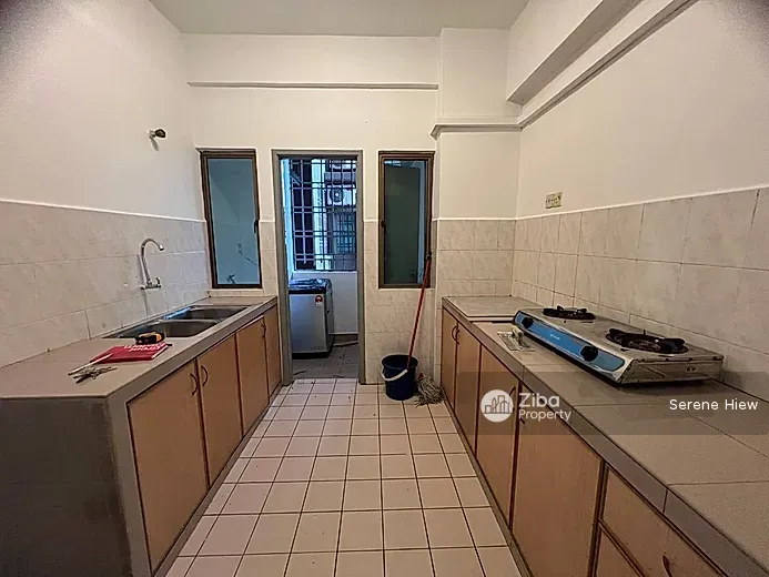 Danga View Apartment
