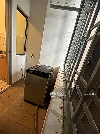 Danga View Apartment