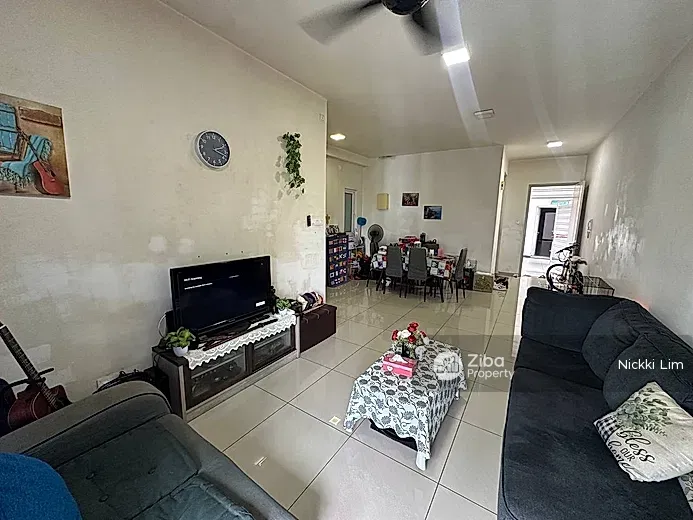 Season Luxury Apartment