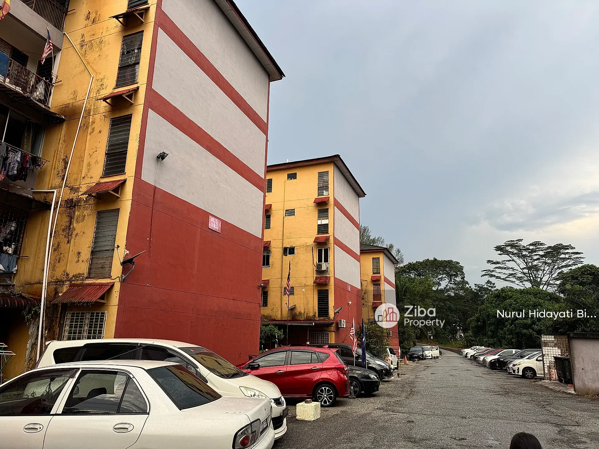 Nuri Apartment @ Taman Bukit Idaman, Selayang